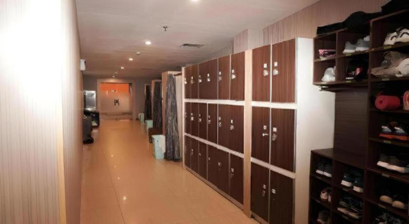 New Hollywood Hotel Pekanbaru Ngoại thất bức ảnh